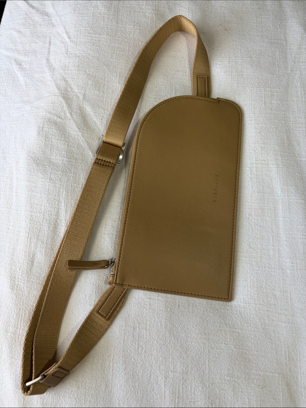 Everlane Caramel Tan Leather crossbody